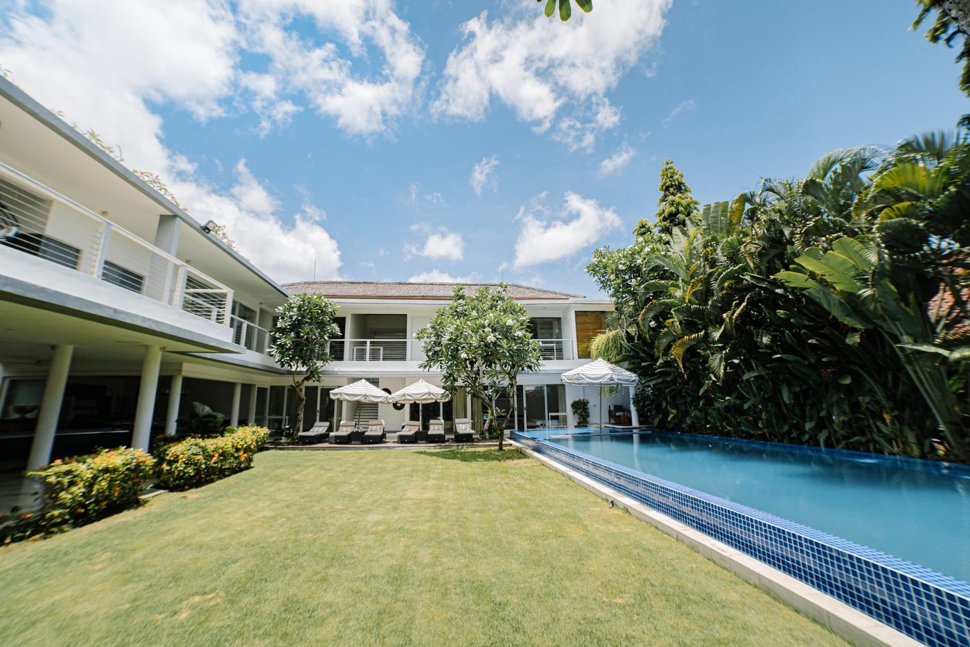 Pool & Gardens