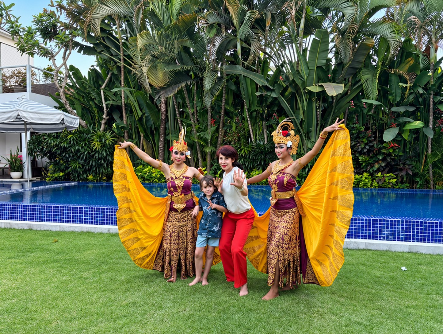 Balinese Dance and Culture at CassaMia Bali villa
